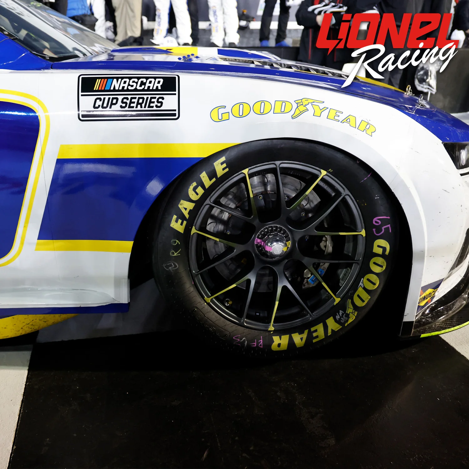 Chase Elliott Daytona Duel 2 Race Win 1:24 Color Chrome 2026 Diecast Car Preorder - Currently Projected October - Image 6