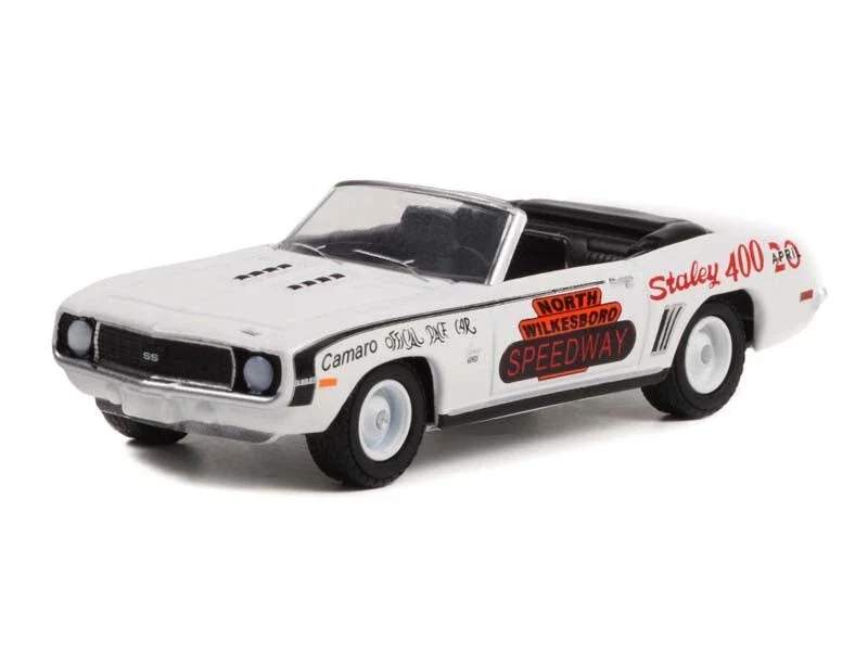 Greenlight 1:64 1969 Chevrolet Camaro - North Wilkesboro Speedway Official Pace Car (Hobby Exclusive) - Image 2