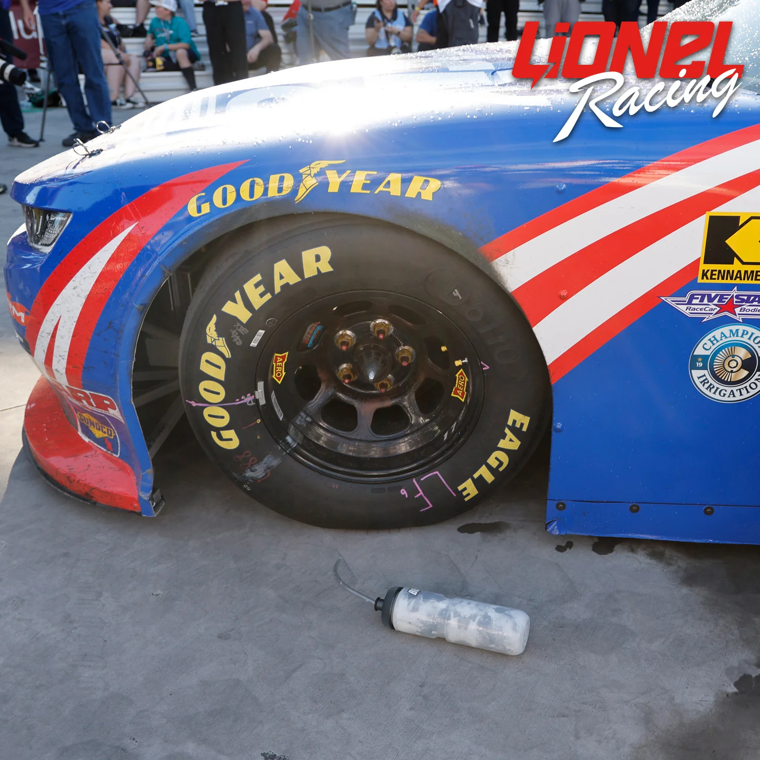 Kyle Larson Las Vegas NOAPS Race Win 1:64 2026 Diecast Car Preorder - Currently Projected October - Image 4