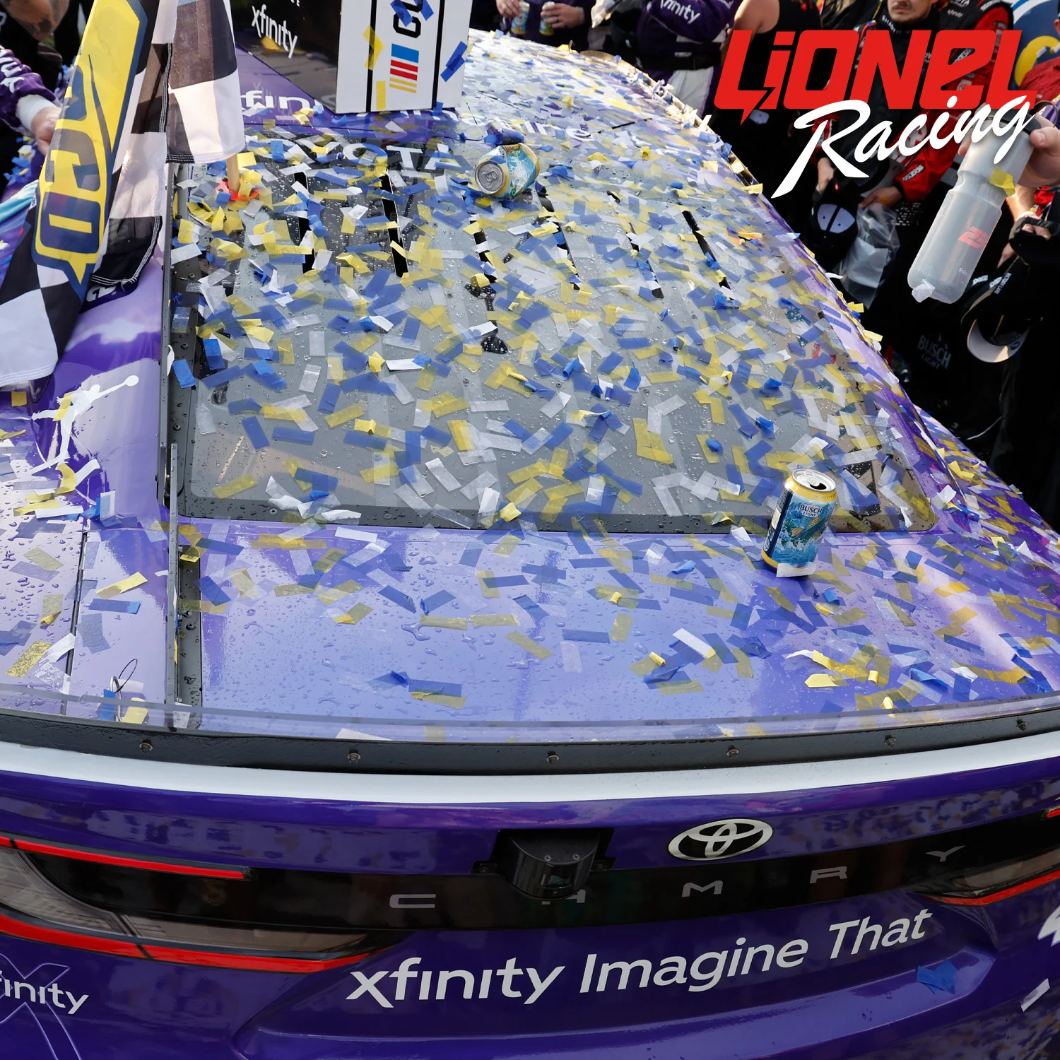 Tyler Reddick Darlington Race Win 1:24 Standard 2026 Diecast Car Preorder - Currently Projected October - Image 4